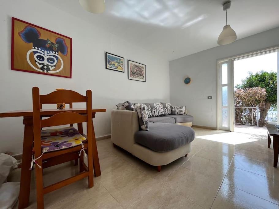 Playa Chica Apt With Terrace 100 M From The Sea Puerto del Carmen  Exterior photo