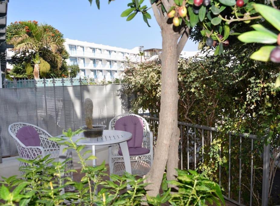 Playa Chica Apt With Terrace 100 M From The Sea Puerto del Carmen  Exterior photo